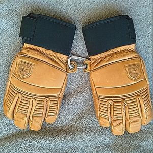 NWOT Hestra Leather Gloves